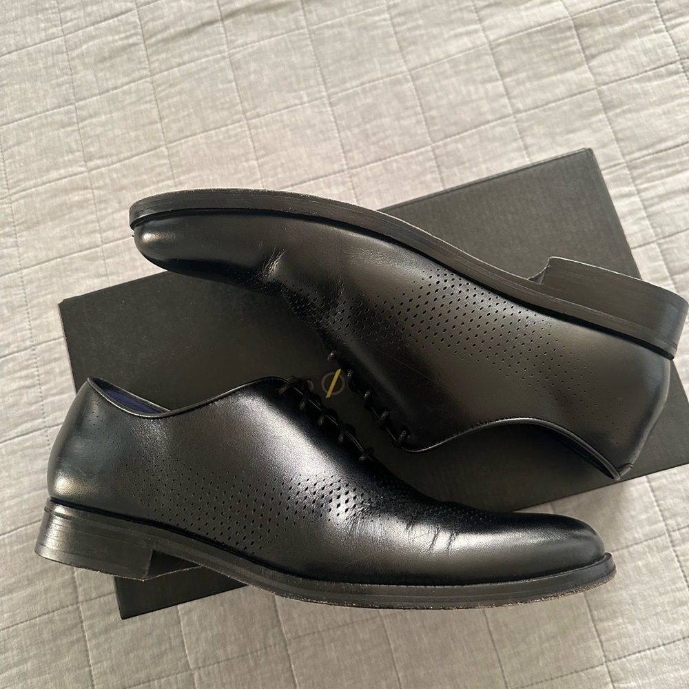 Mens shose